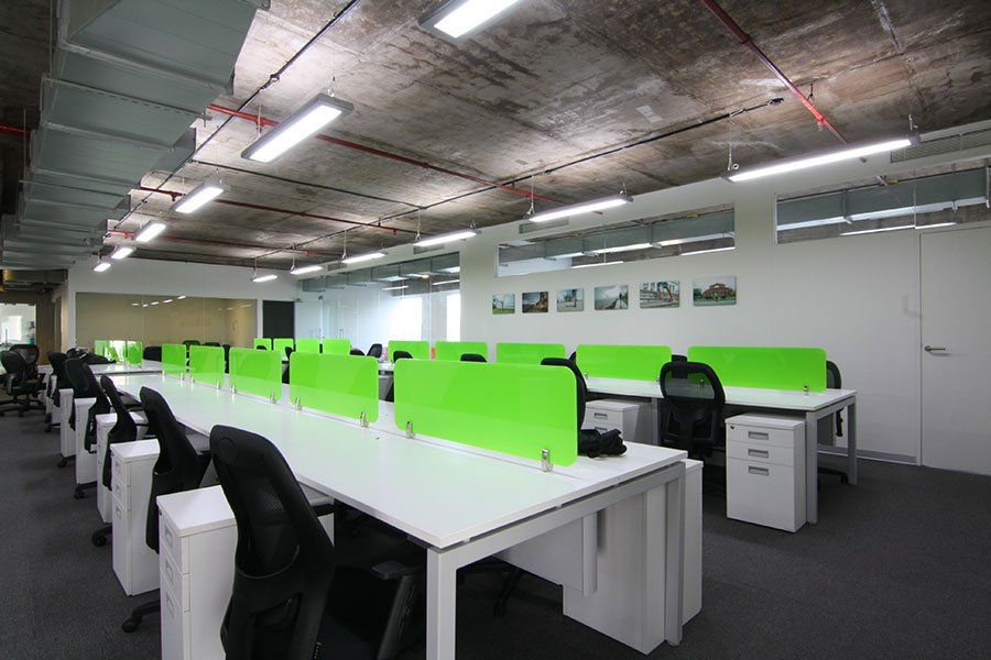 Vibrant Work Stations at 22feet Tribal