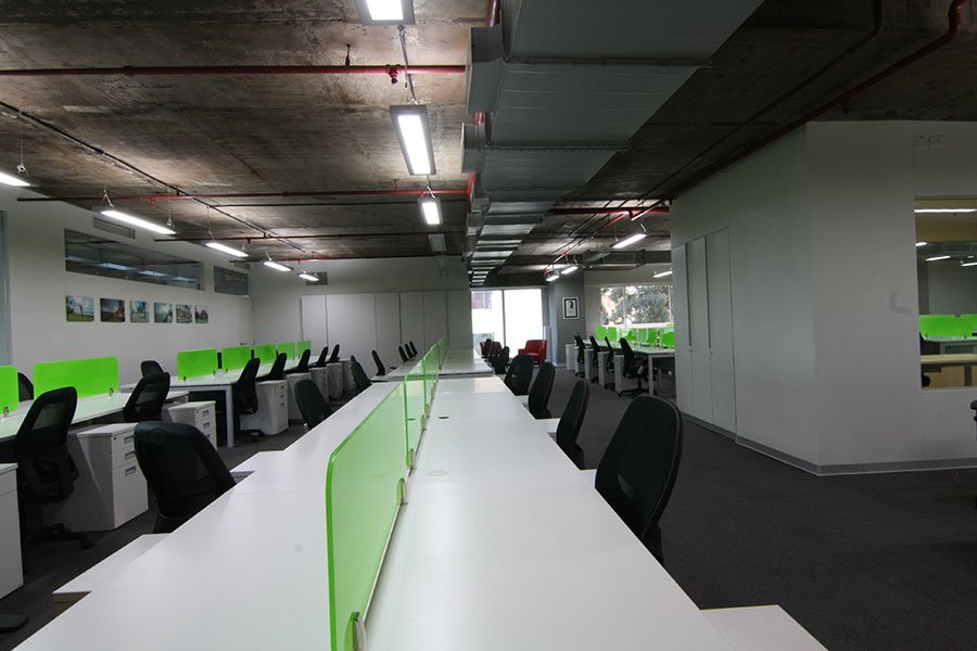 Another view - workstations - 22feet tribal