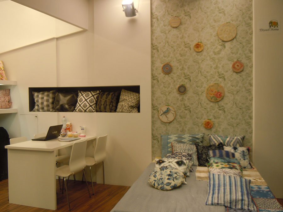 silks exhibition stall