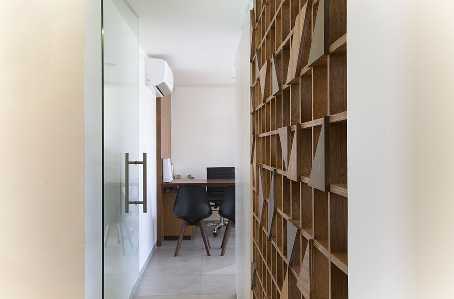 Dental Clinic Interior Design - Vestibule