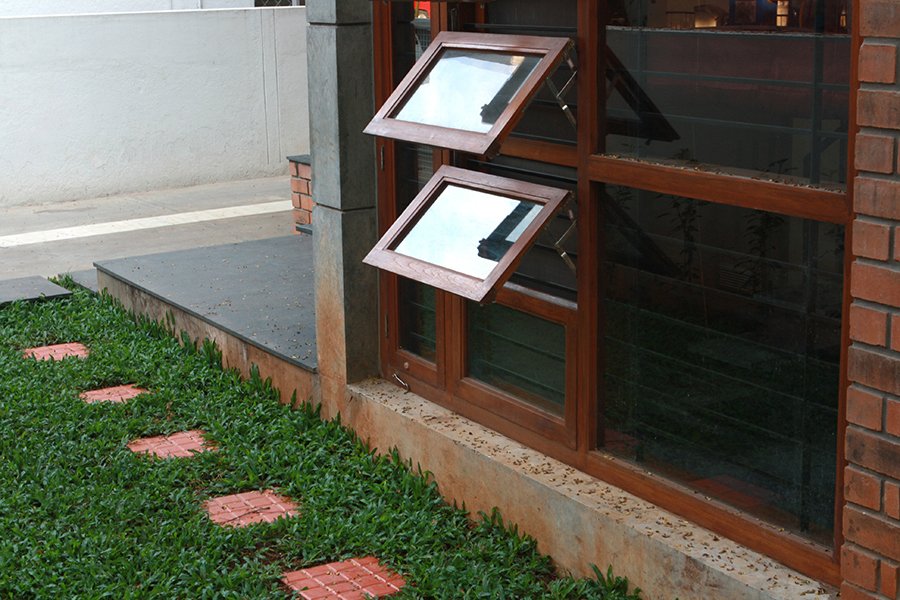 vastu compliant house design - corner garden pathways