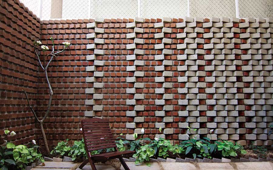 Brick latticework design