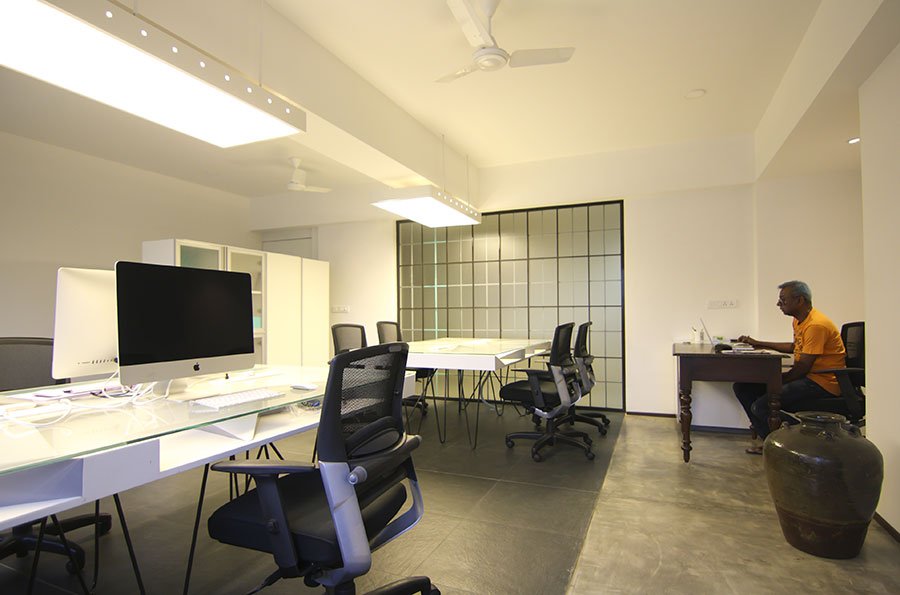 office interior design - work spaces