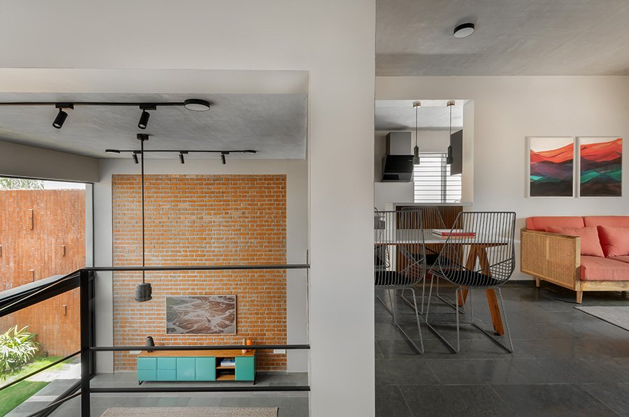 Living room split view 